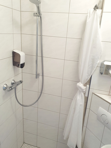 Bathroom 22