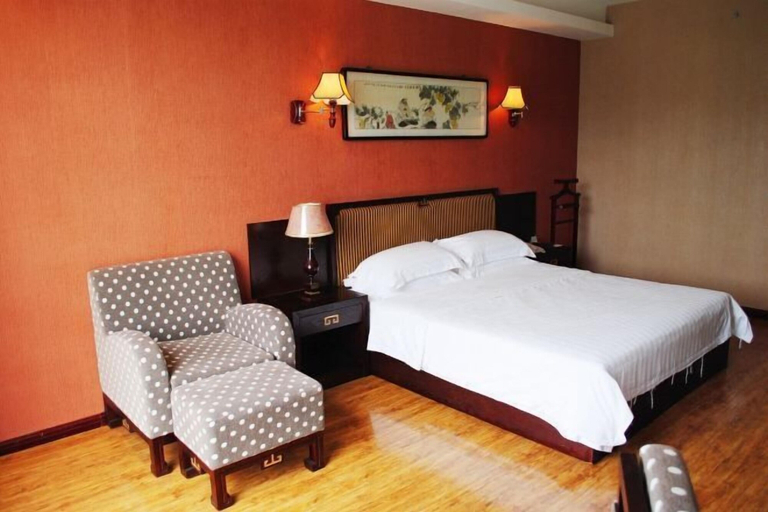 Bedroom 3, Xiyouji Park Holiday Hotel, Suizhou Shi