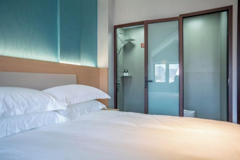 Bedroom 2, Yulong Hostel, Taizhou