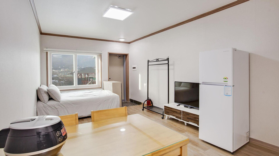 Others 4, Gapyoeng New Cheongpyeong Pension, Gapyeong