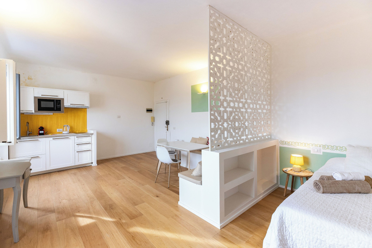 Bedroom 4, Alessia's Flat - Sarpi 5, Milano