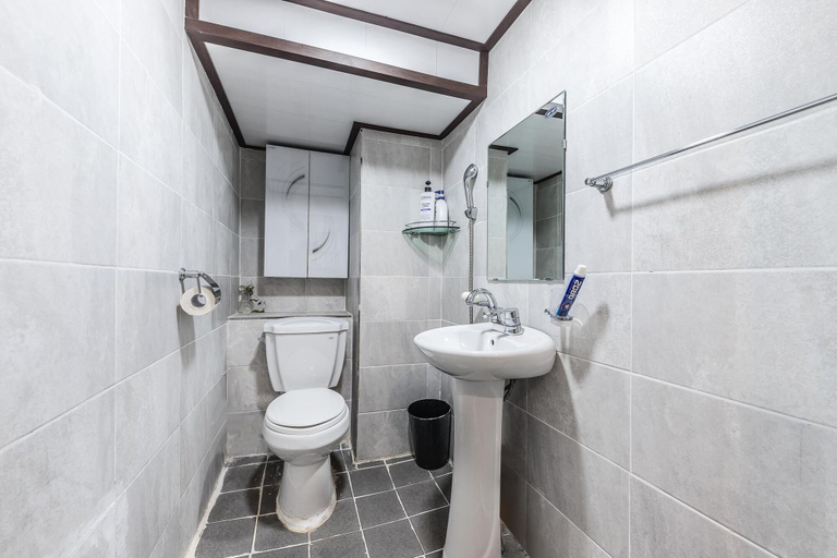 Bathroom 5, Ganghwa Rodemhouse Pension, Ganghwa