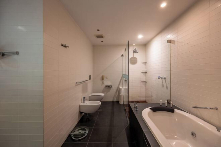 Bathroom 4, Reignwood Pine Valley, Beijing