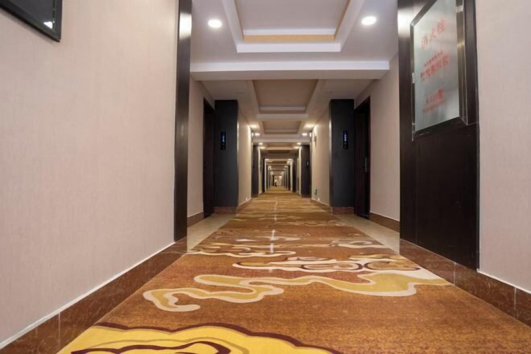 Others 5, Home Inn Yihe Hotel (Changbai Mountain West Scenic Area Distribution Center Store, Baishan