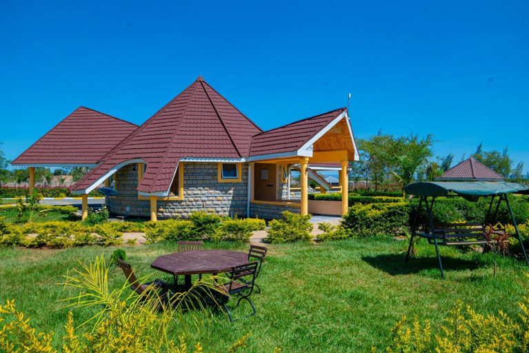Exterior & Views 2, CALFIE RESORT, Nyando