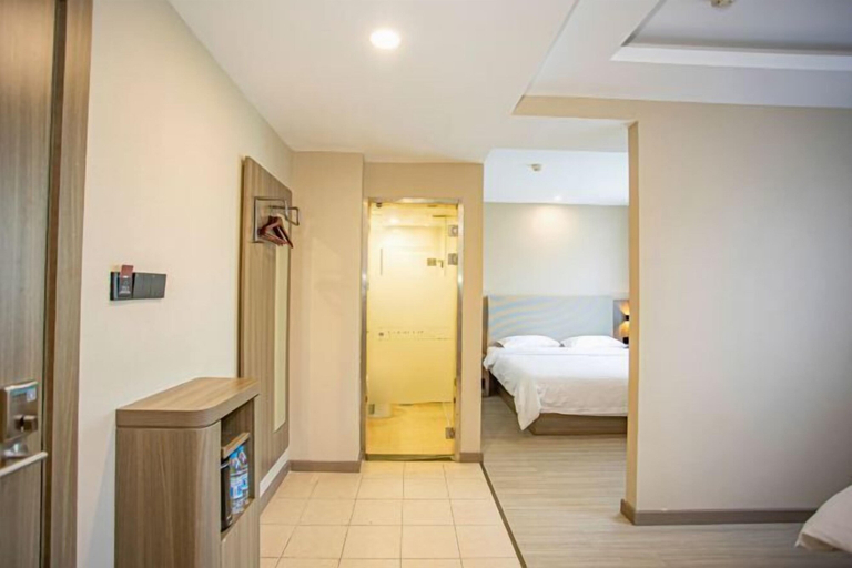 Bedroom 3, Home Inn (Hangzhou West Lake Hefang Street), Hangzhou