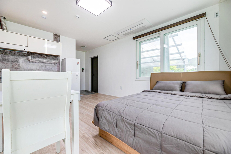 Bedroom 3, Yangyang Slowstay Pension, Yangyang