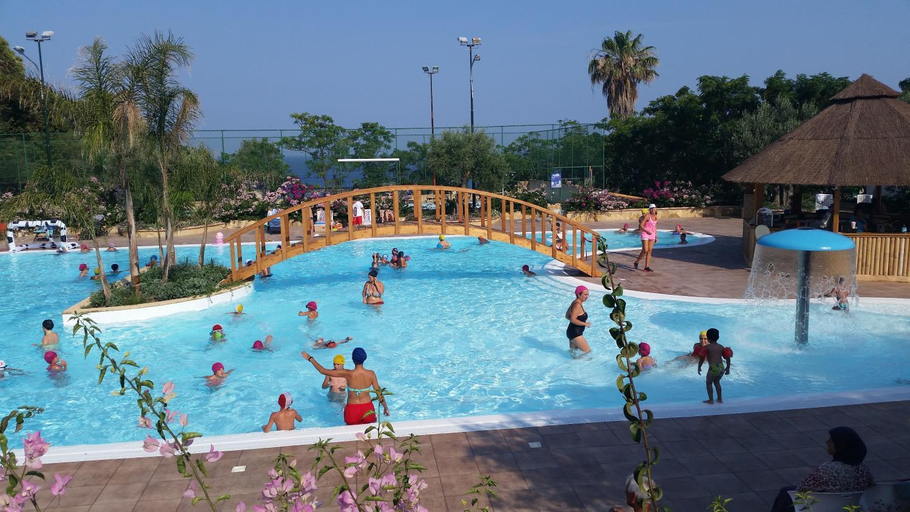 Sport & Beauty 2, Villaggio Marinella DIRETTAMENTE sul mare, Crotone