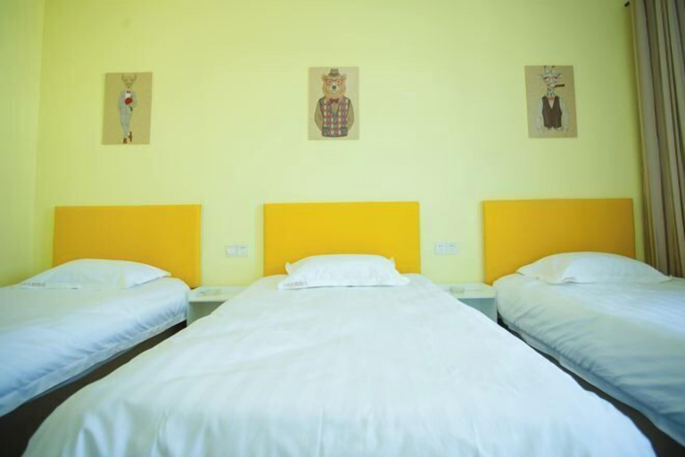 Bedroom 2, Wuyuan 108 Express Hotel, Shangrao