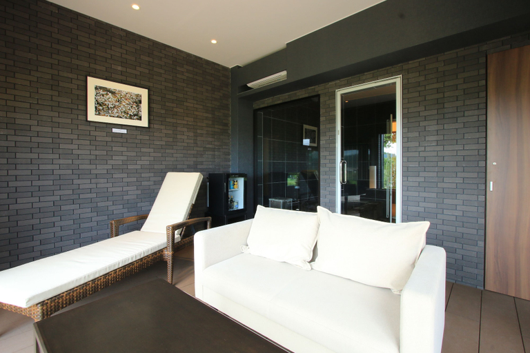 Bedroom 2, Shirokane no Mori, Kikuchi