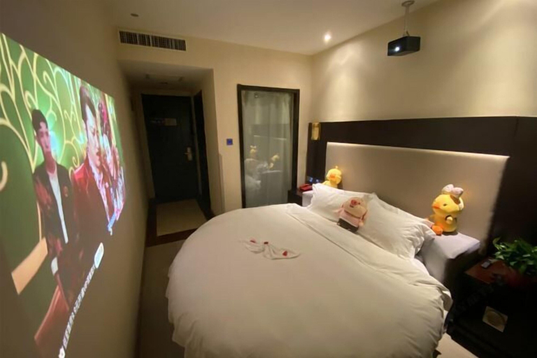 Bedroom 1, Juheng Hotel, Yan'an