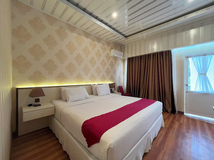 Bedroom 8