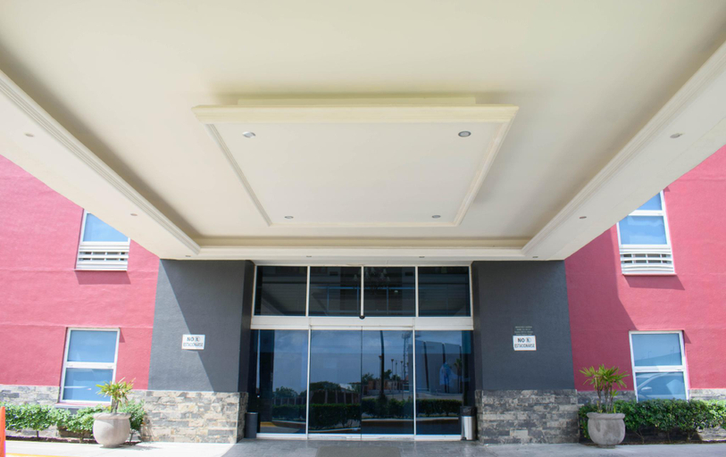 Exterior & Views 2, Los Herederos Hotel Piedras Negras, Piedras Negras