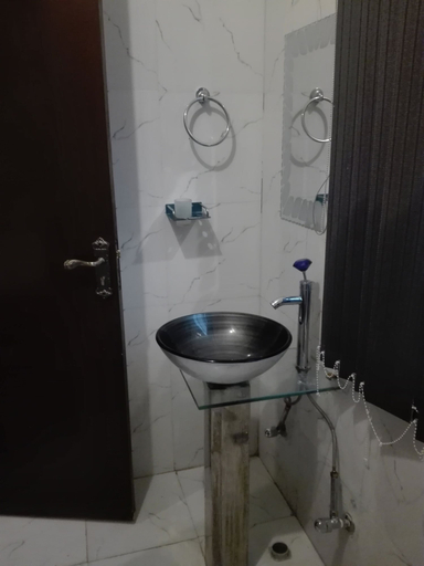 Bathroom 2, The Westin Suites Hotel, Lahore