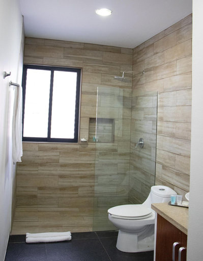 Bathroom 4, Sole Suites Playa del Carmen, Cozumel