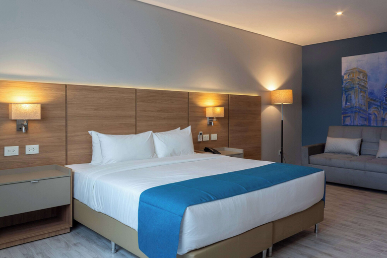 Bedroom 4, Tryp By Wyndham Asuncion, Asunción