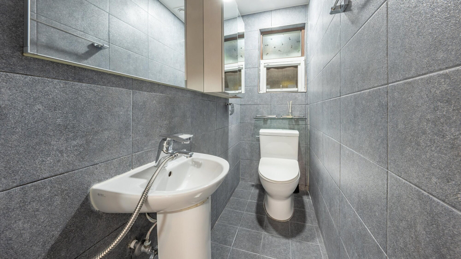 Bathroom 4, Namhae sea Stay N pet Pension, Namhae