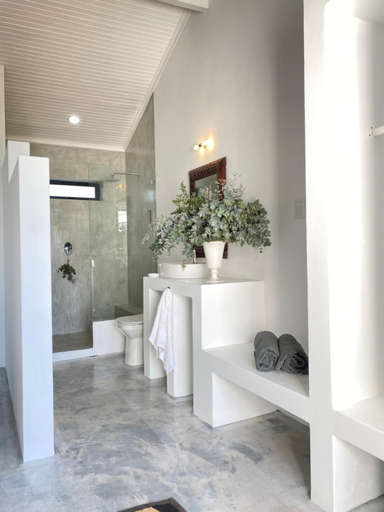 Bathroom 3, Surfstar at Mimosa Jeffreys Bay, Cacadu