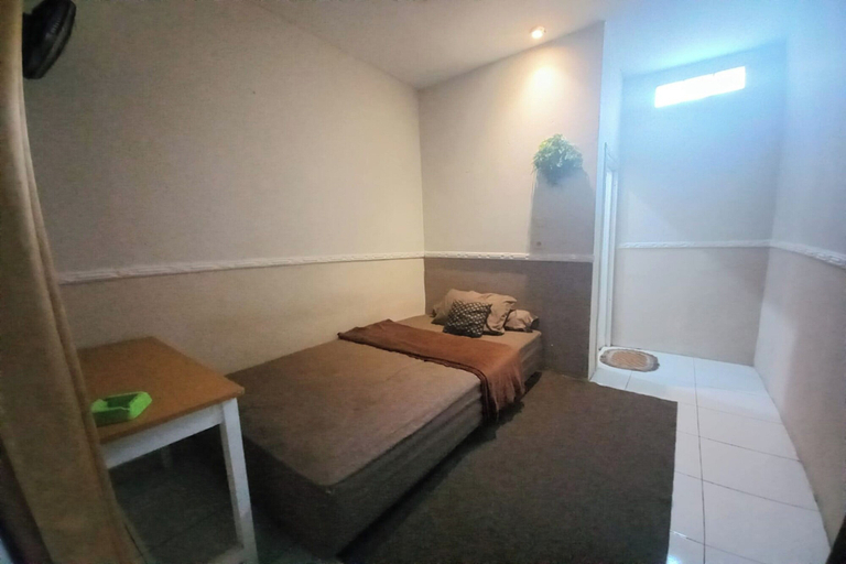 Bedroom 1, Hotel O Mekar Guest House Syariah, Bandung