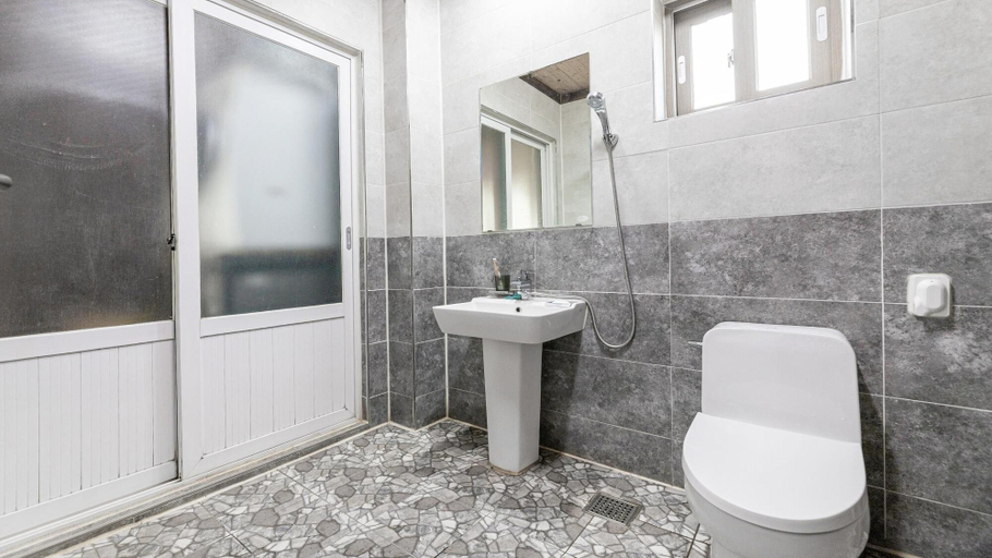 Bathroom 4, Seogwipo Unyeong Pension, Seogwipo