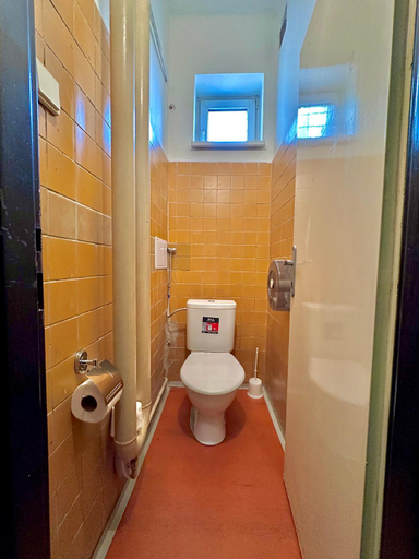 Bathroom 3, Bene Dormies, Praha 11