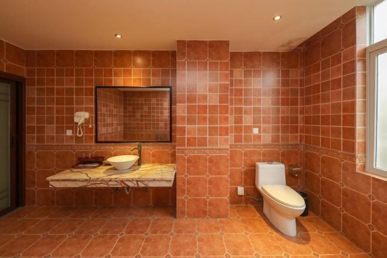 Bathroom 4, Qianshan Yihao Villa, Yuxi