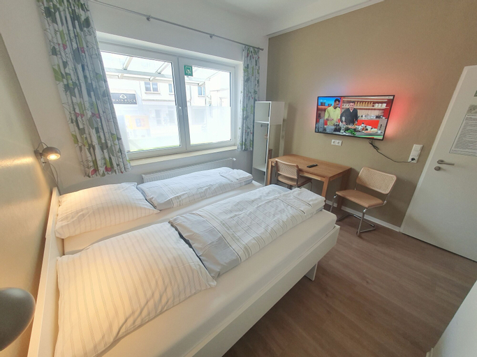 Bedroom 22