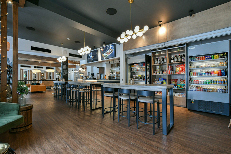 Food & Drinks 5, AX Hôtel Mont-Tremblant, Les Laurentides
