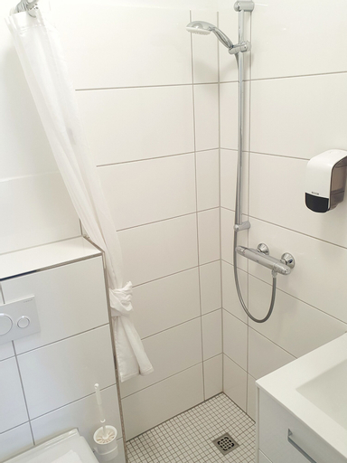 Bathroom 5