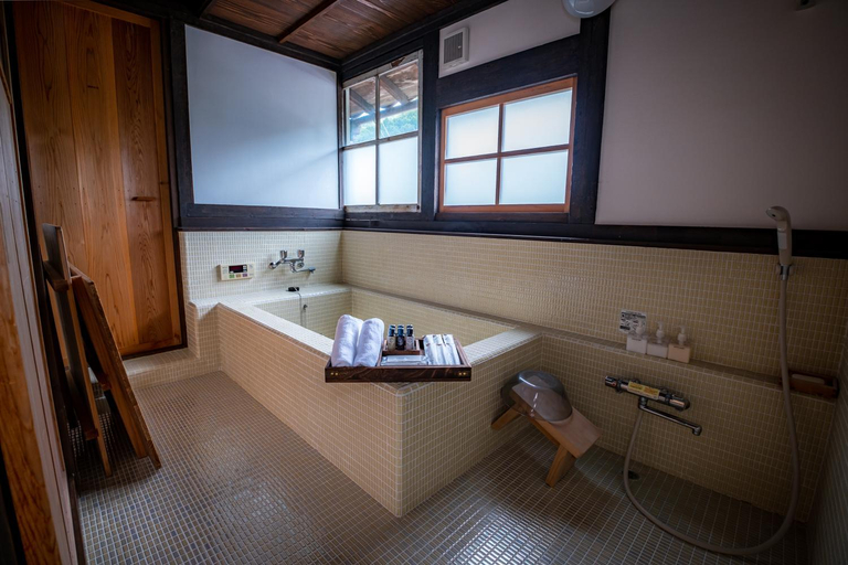 Bathroom 2, Japan's oldest remaining company housing, Asago