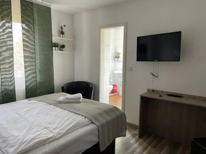 Bedroom 3, Hotel Casalino, Kleve