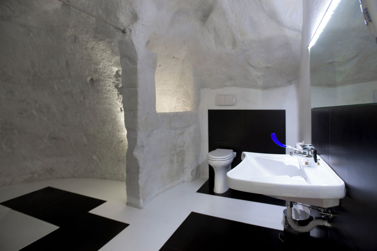 Bathroom 4, Basiliani Hotel, Matera