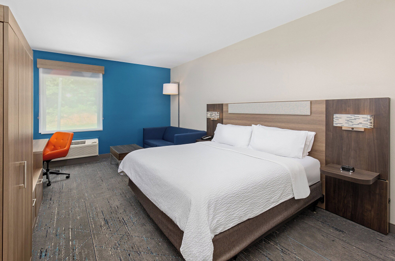 Bedroom 3, Holiday Inn Express HURRICANE MILLS (WAVERLY), Humphreys