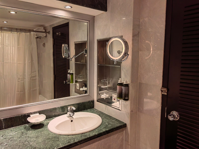 Bathroom 5, Danat Al Ain Resort, Al Ain