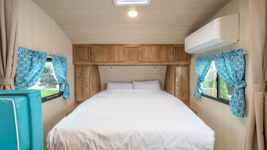 Bedroom 8