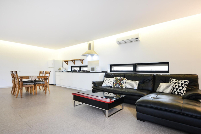 Others 5, Namhae Liebe Pension, Namhae