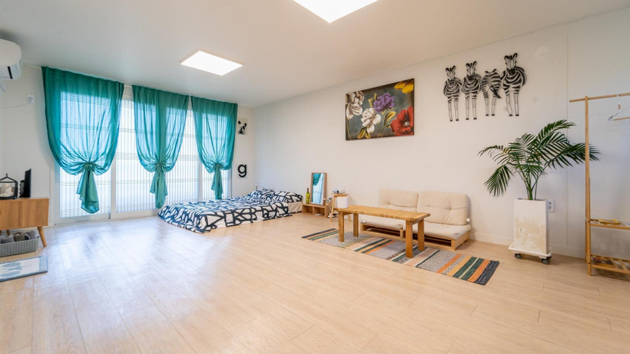 Others 5, Jeju Dalbam Pension, Seogwipo
