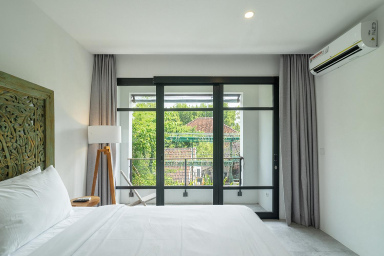 Others 5, Umalas Living, Badung