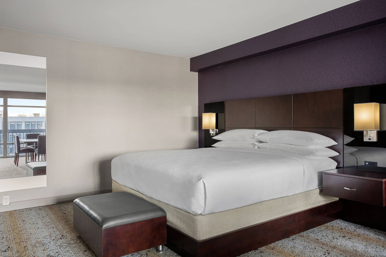 Bedroom 4, Delta Hotels by Marriott Somerset, Somerset