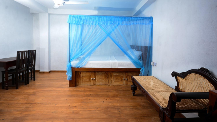 2, SEVENTY SEVEN GALLE - Double Room, Galle Four Gravets