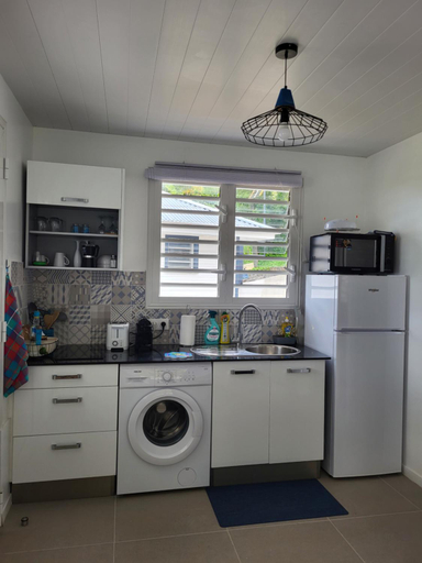 Others 3, les tiny houses d'akapa, Basse-Pointe