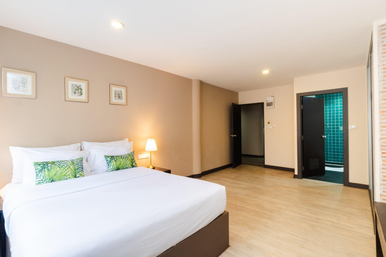 Bedroom 8