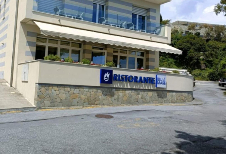 Exterior & Views 2, Hotel Le Roi, Savona