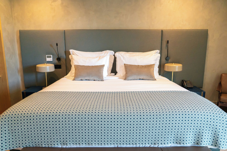 Bedroom 27