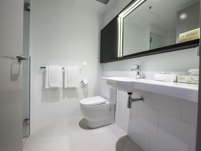 Bathroom 8