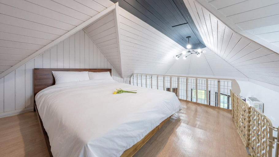 Bedroom 2, Gapyeong Dongban84 Glamping&pool Villa, Gapyeong