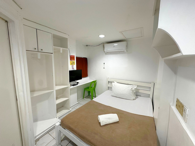Bedroom 12