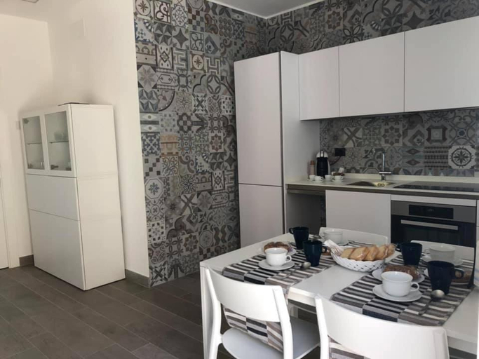 Others 3, Farau B&B, Messina