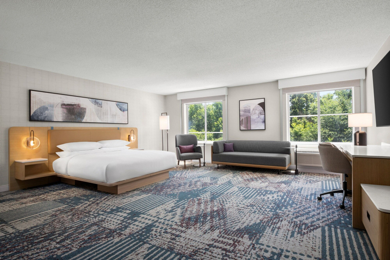 Bedroom 3, Delta Hotels by Marriott Colonial Heights, Colonial Heights