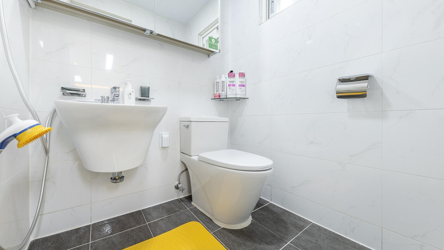 Bathroom, Gapyeong Dangdangi Dog Pension Purple, Gapyeong